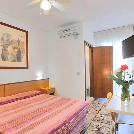 Otel Itta 3*