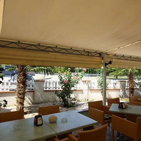 Otel Itta 3*